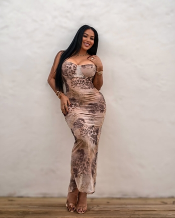 Dolly Castro