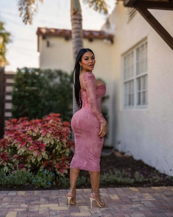 Dolly Castro