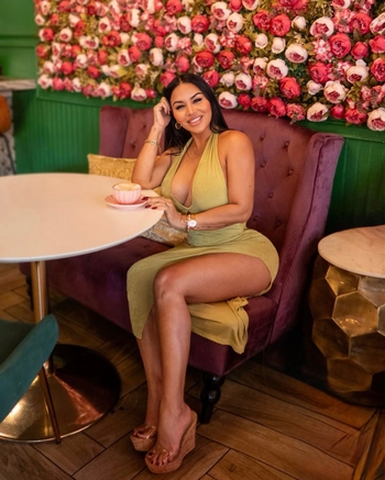Dolly Castro