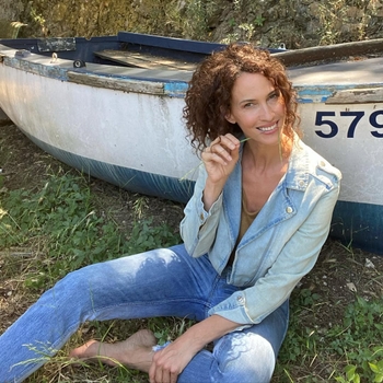 Linda Hardy (II)
