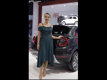  alt="Sabrina Parlatore"