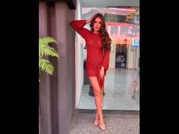  alt="Vanessa Claudio"