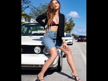  alt="Vanessa Claudio"