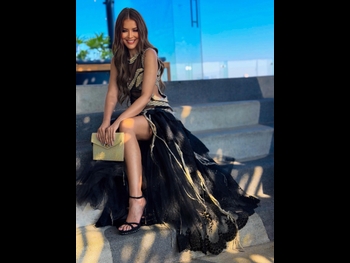  alt="Vanessa Claudio"