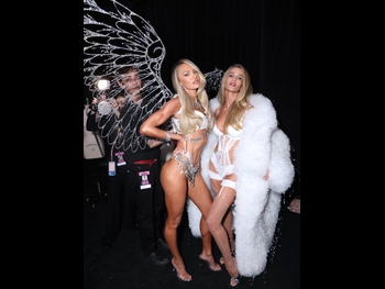  alt="Candice Swanepoel"