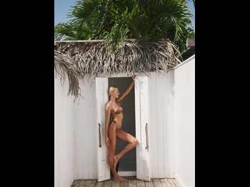  alt="Candice Swanepoel"