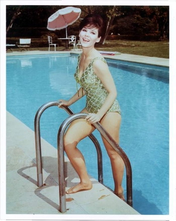 Yvonne Craig