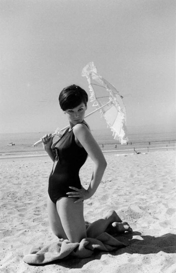 Yvonne Craig