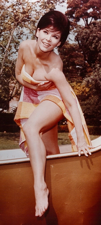 Yvonne Craig