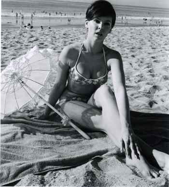 Yvonne Craig