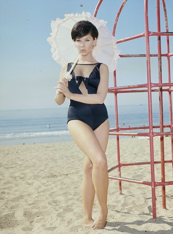 Yvonne Craig