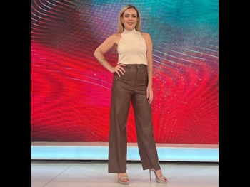  alt="Cora Debarbieri"