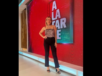  alt="Cora Debarbieri"