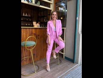  alt="Cora Debarbieri"
