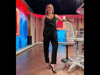  alt="Cora Debarbieri"