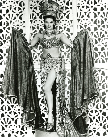 Yvonne De Carlo