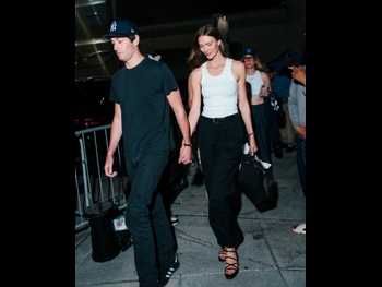  alt="Karlie Kloss"