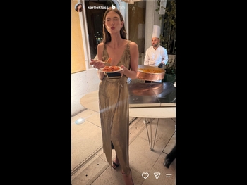  alt="Karlie Kloss"
