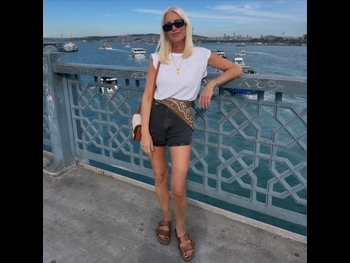  alt="Denise Van Outen"