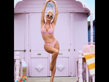  alt="Denise Van Outen"