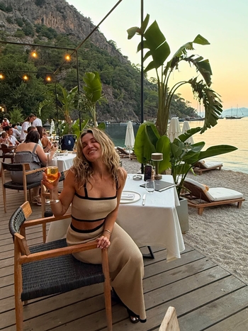 Ashley Roberts (I)