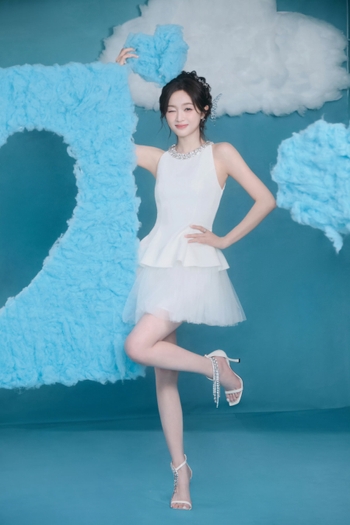Xuanyi Wu