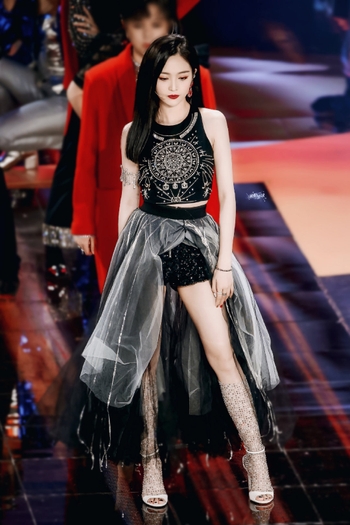 Xuanyi Wu