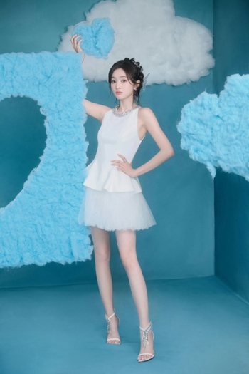 Xuanyi Wu