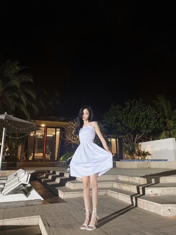 Xuanyi Wu