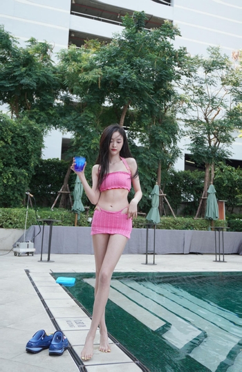 Xuanyi Wu