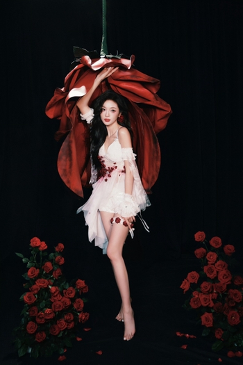 Xuanyi Wu