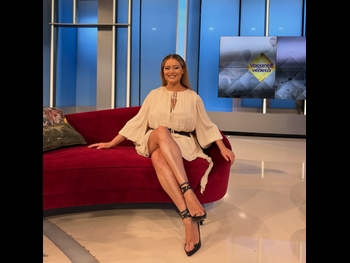  alt="Laura Cosoi"