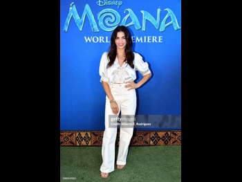  alt="Jenna Dewan"