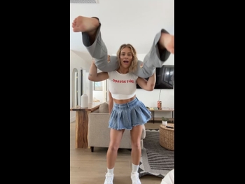  alt="Amanda Saccomanno"