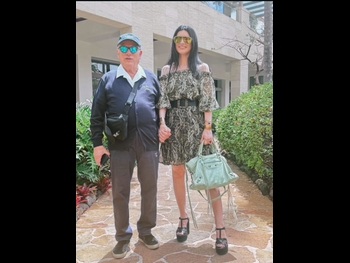  alt="Laura Pausini"