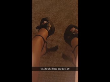  alt="Chloe Bailey"