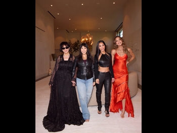  alt="Kim Kardashian"