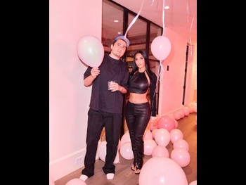  alt="Kim Kardashian"