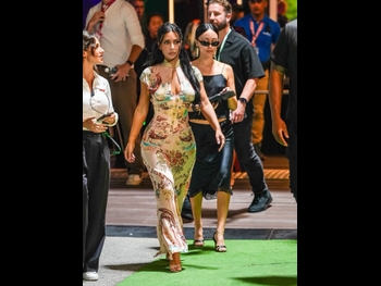  alt="Kim Kardashian"