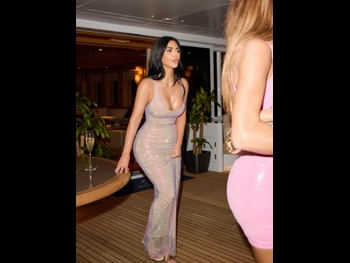  alt="Kim Kardashian"