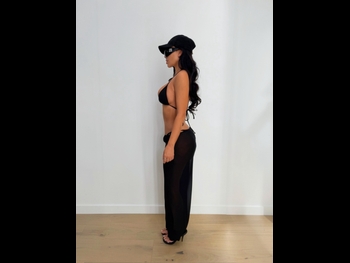  alt="Kim Kardashian"