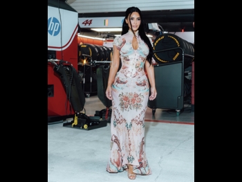  alt="Kim Kardashian"
