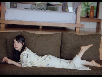  alt="Yui Ogura"
