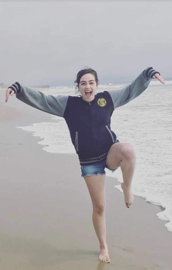 Mary Mouser