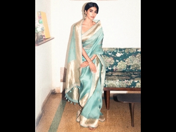 alt="Pooja Hegde"