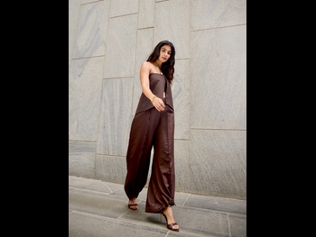  alt="Pooja Hegde"
