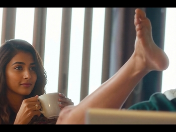  alt="Pooja Hegde"
