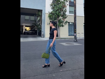  alt="Ava Jules"