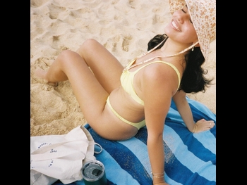  alt="Ava Jules"