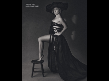  alt="Florence Pugh"